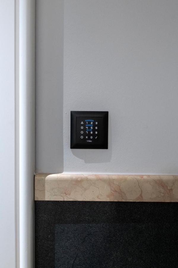 Numa Prague Poise Aparthotel ภายนอก รูปภาพ